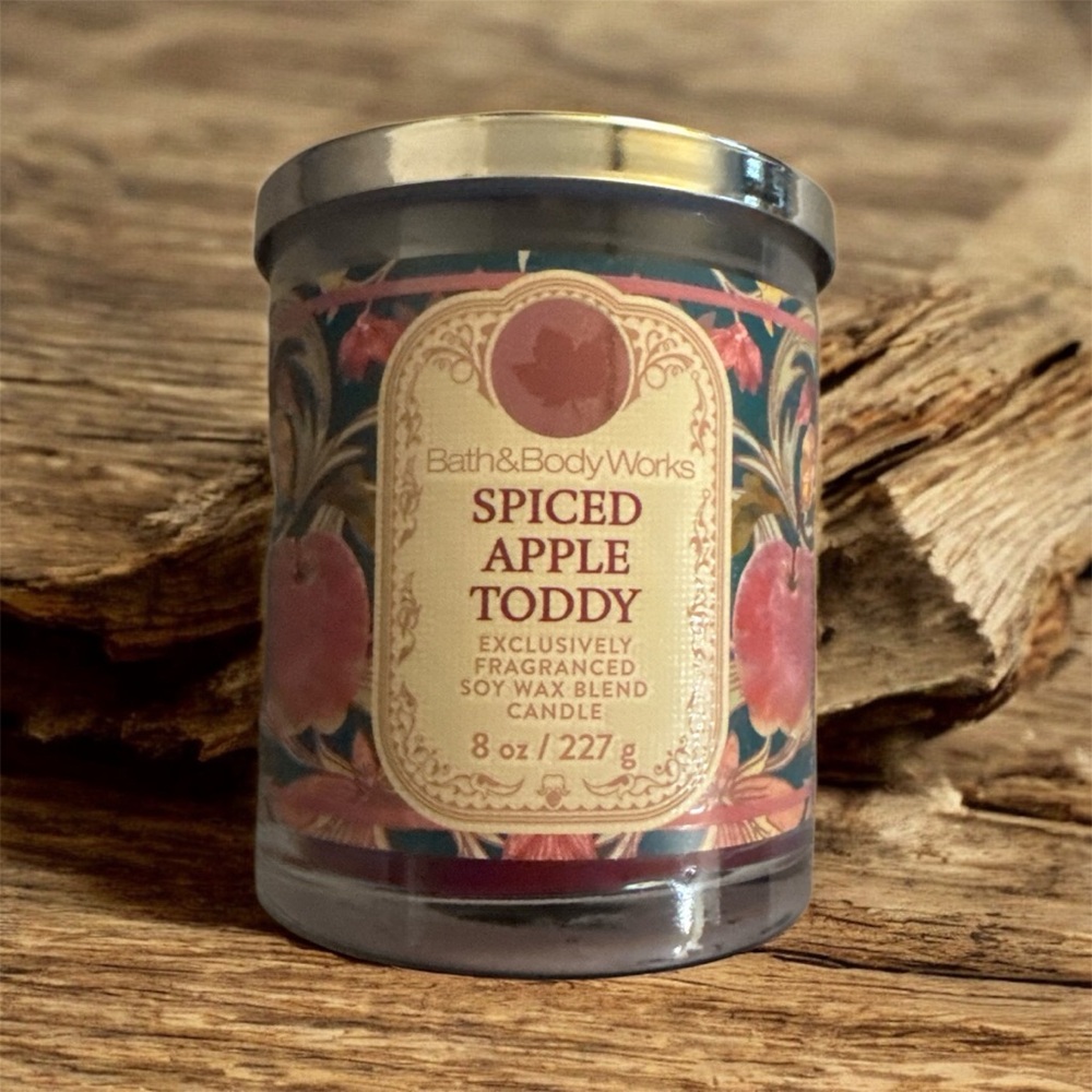 Bath & Body Works Warm Apple Brandy Candle